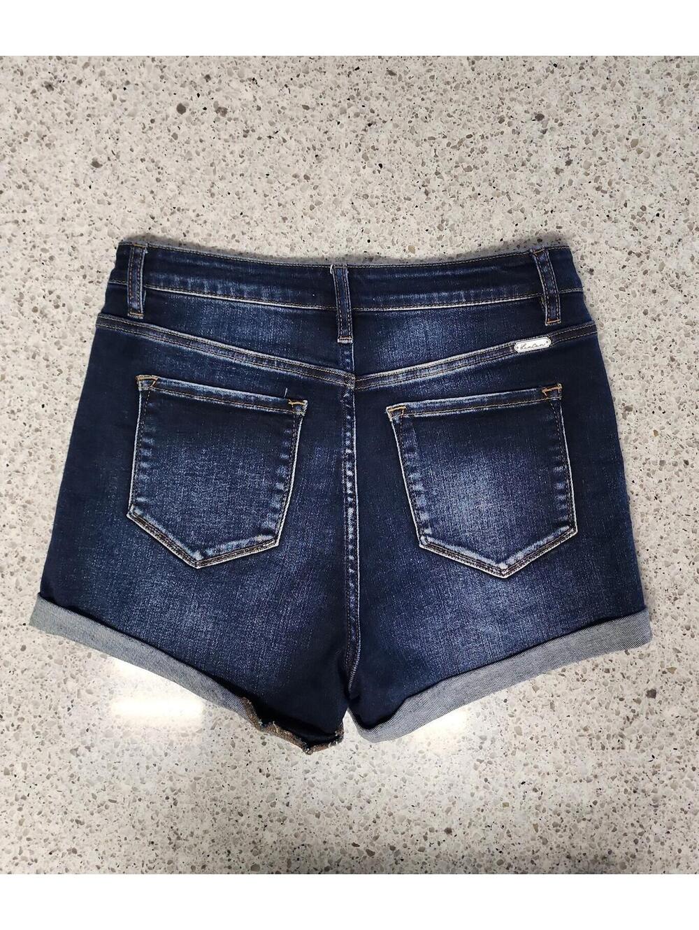 Shorts - Picture 2 of 9